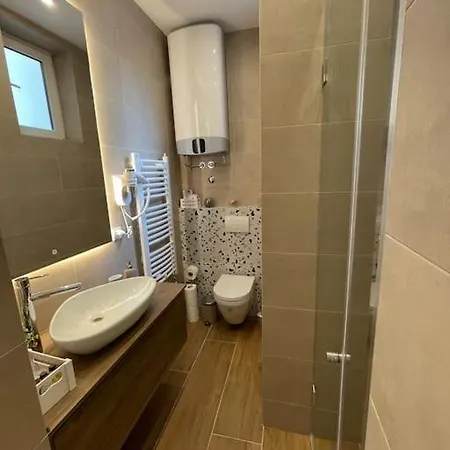 No. 7 Apartment