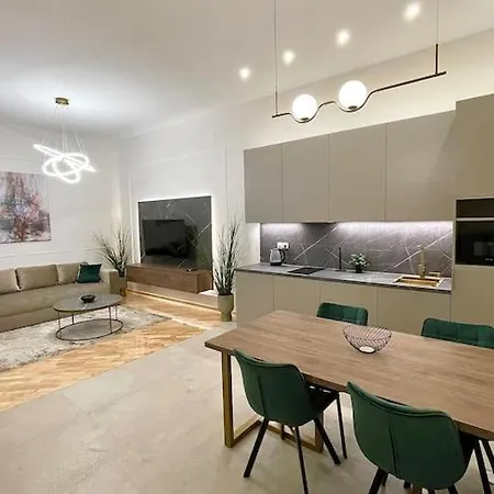 No. 7 Apartment